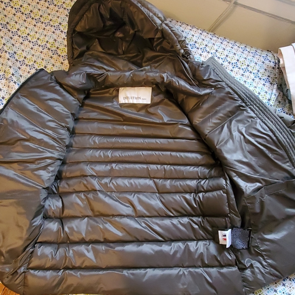 Jacket - Picture 3 of 3